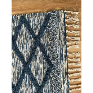 Super Quality Modern Anti-Slip Cotton <b>Rug</b> for Living Room Handwoven and Customizable in Size and Color Washable for Home Use - Product Image 3