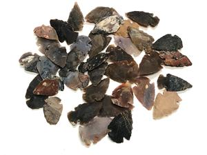 Vente en gros de pointes de flèches en agate de 2 à 2.5 pouces Style indien à des prix abordables Disponibilité en vrac Avior - Product Image 3