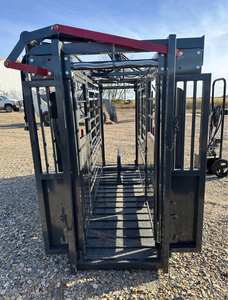 Sistema de Manejo de Ganado con Embudo Hidráulico y Pasillo, Embudo Hidráulico para Ganado Big Red - Product Image 3