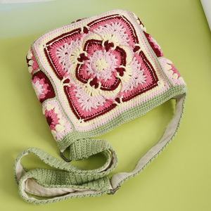 Bolso Cuadrado Pequeño de Ganchillo Estilo Bohemio para Niña, Tejido a Mano con Hilo 100% Algodón de Leche, Accesorio de Moda Estilo Granny Square - Product Image 4