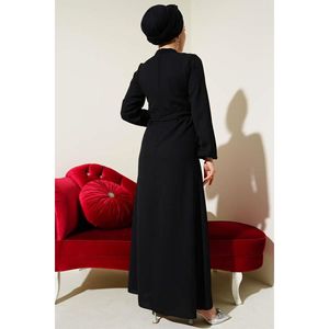 Robe Ceinturée à Col de Pierre Noir - Product Image 3