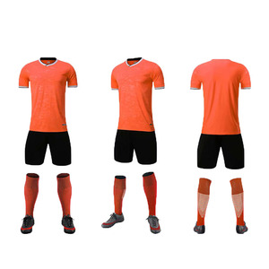 Uniforme de Fútbol Corto, Resistente, 100% Poliéster, Secado Rápido, Transpirable, Personalizable en Color/Logotipo/Talla, Servicio OEM para Equipos/Clubes/Partidos - Product Image 6