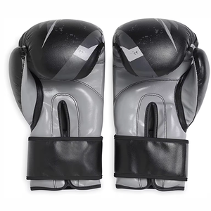 Gants de boxe Muay Thai 2024 personnalisés de bonne qualité directement d'usine en gros MMA gants en cuir personnalisés du Pakistan - Product Image 2