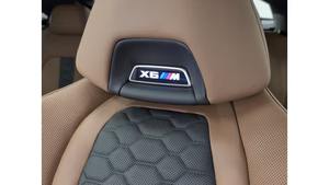 B-M-W X6 M 2024 Usado en Excelentes Condiciones - Product Image 2