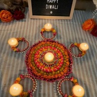 Centre de table floral artisanal Rangoli, décoration de table, bougeoir, porte-bougie chauffe-plat, décoration Pooja, tapis floraux pour entrée, Navratri, Diwali, Kolam