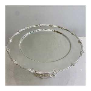 Support de gâteau en métal fabriqué à la main le plus vendu conception personnalisée en métal d'anniversaire de haute qualité - Product Image 3