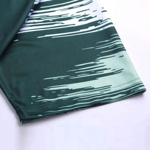 Meilleures ventes, prix bas, uniforme de badminton respirant, couleurs personnalisables à l'avant, tissu doux de haute qualité, design unique pour hommes - Product Image 4