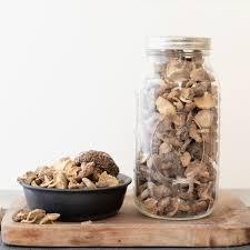 NATURAL SHIITAKE <b>MUSHROOM</b> / DEHYDRATED WHOLE / FOOD GRADE EXPORT - Product Image 3