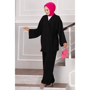 Aerobin Hijab lacé sur le côté 2 pièces noir - Product Image 1