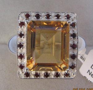 แหวนเงินวินเทจพร้อมอัญมณีซิทรีนและโกเมนสำหรับการหมั้นงานแต่งงานหรืองานเลี้ยงครบรอบ - Product Image 1