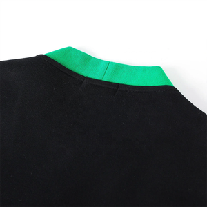 A | Cardigan en molleton à rayures noires et vertes avec lettres brodées en chenille KA - Product Image 3