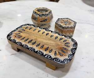 Quemador de Incienso Islámico Árabe de Madera Natural con Diseño Pintado a Mano, Quemador de Bakhoor, Soporte para Oud, Decoración para el Hogar y la Sala de Estar - Product Image 1