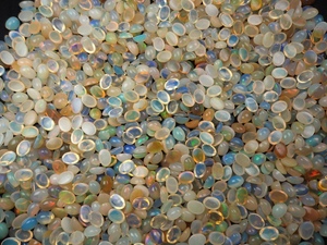 Excellent Cabochon ovale coupe 100% opale éthiopienne naturelle pierres précieuses en vrac matériel de bijoux prêt à expédier vente en gros à bas quantité minimale de commande - Product Image 4
