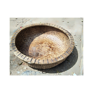 Barco de Pesca de Bambú Vietnamita/ Barcos Redondos de Bambú Resistentes y Duraderos para Viajar o Pescar - Product Image 1