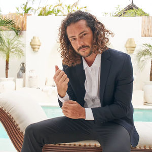 Poncho de Punto Grueso Ajustado para Hombre BEAM Premium, 2 Botones, Impermeable, Secado Rápido, Transpirable, Ecológico, Mezcla de Rayón y Poliéster, CBM35 - Product Image 4