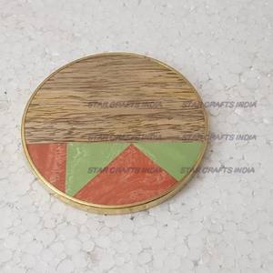 Meilleures ventes de sous-verres de forme ronde en bois et en résine pour la décoration et la fête d'anniversaire ustensiles de cuisine sous-verres en ardoise de style luxe usagés - Product Image 6