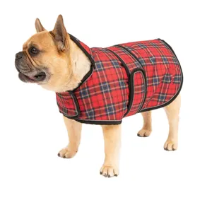 Wholesale Luxury Pet Winter Coat Pet Apparel Warm Winter Tartan Texture Fleece Dog Jacket Custom Dog Coats