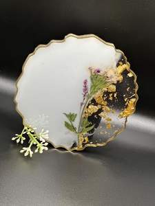 SOUVENIRS EN RÉSINE DE LUXE FAITS À LA MAIN Tampons Carrés Colorés Personnalisables pour Ensemble de Table de Tapis de Cuisine Meilleur Prix - Product Image 3