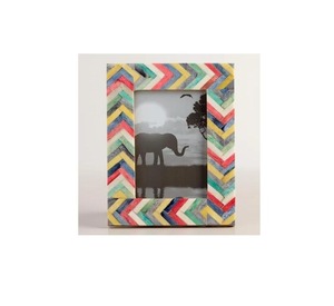 Cadre photo rectangulaire en bois durable et écologique, incrusté d'os antique, fait à la main, qualité export, idéal pour offrir en cadeau - Product Image 1
