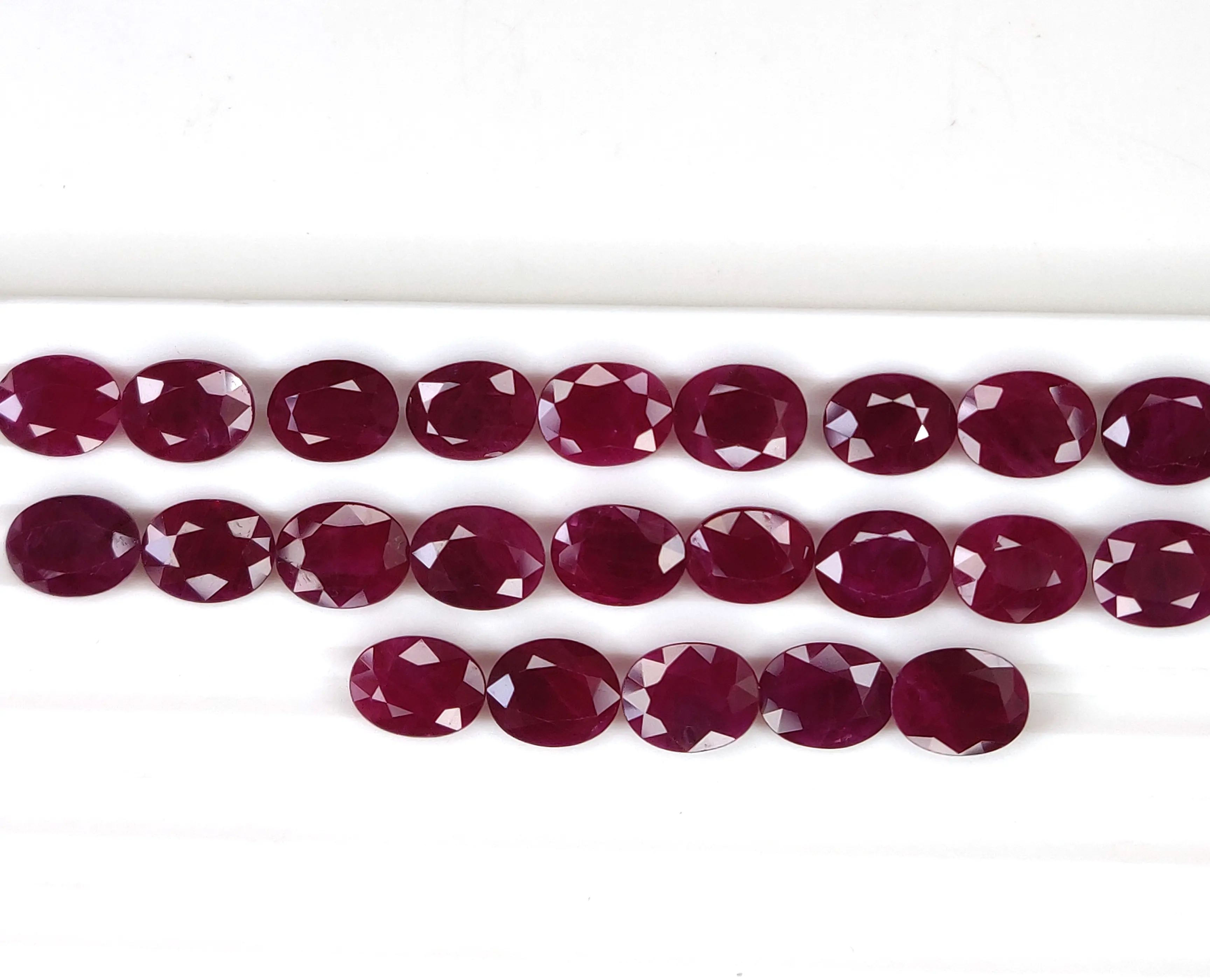 Oval Shape 7x9mm Natural Burma Ruby Faceted Stone Heat Treatment Stone 58 Carat Lot For Attractive Women Gems Jewelry