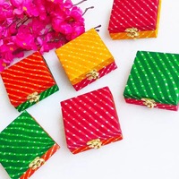 Cadeau indien boîtes à bijoux en bois Diwali cadeaux demoiselle d'honneur retour cadeau faveur de mariage mariage Shagun boîte Lahariya imprimer