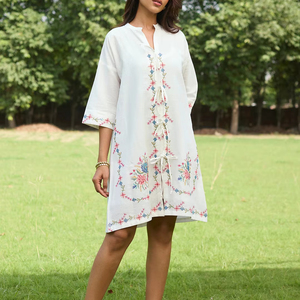 Robe tunique bohème d'été pour femmes en coton brodé à fleurs, manches 3/4, taille naturelle, écologique, décontractée, douce, avec fentes, lavable - Product Image 1