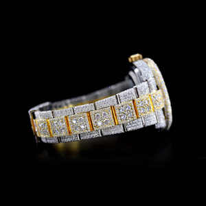 Reloj analógico de acero inoxidable de calidad inmejorable Lujo Nuevo Iced out Moissanite Diamond VVS Clarity Impermeable - Product Image 2