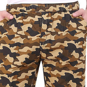 Pantalones cortos de playa Cargo de camuflaje de algodón informales cómodos para hombres de talla grande patrón tejido transpirable y sostenible con bolsillos - Product Image 5