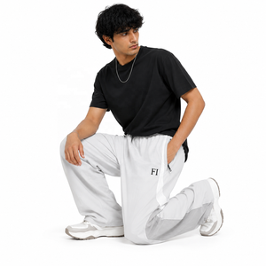 Pantalones Cargo Impermeables Personalizados al por Mayor para Hombre, Cintura Elástica, Bolsillos Laterales, Cordón de Nylon, Transpirables, Corte Relajado, Informales - Product Image 4