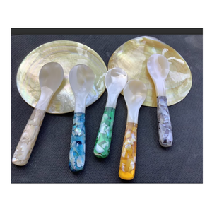 Decorative Seashell Caviar Spoon Natural Material Flatware in Bulk - Product Image 1