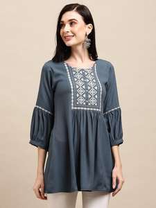 Diseño de inspiración étnica, tejido suave de mezcla de viscosa, cómodo de usar, perfecto para fiestas, uso casual y de oficina para niñas. - Product Image 2