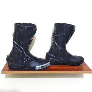 Nuevos Zapatos de Motocicleta Cómodos Hechos a Medida, Zapatos de Motocicleta de Cuero Genuino, Botas de Motocicleta Más Vendidas - Product Image 6