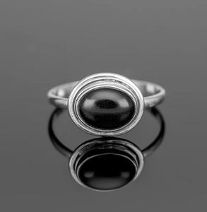 Anillo de ónix negro ovalado, joyería de piedras preciosas hechas a mano de plata esterlina, anillo de regalo elegante para mujer - Product Image 2