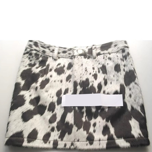 High Quality Factory Made Men Running Cowhide Shorts Plain Dyed Solid Casual <b>Unique</b> Style Quick Dry Breathable Shorts - Product Image 1