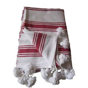 Couverture marocaine faite à la main, authentique artisanat berbère, couverture douce tissée à motifs tribaux, décoration d'intérieur, cadeau - Product Image 1