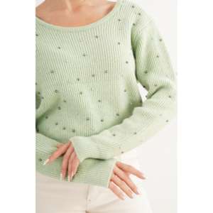 Pull décontracté vert brodé rose sans dos pour la vente en gros - Product Image 2