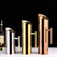 Cruche d'eau en cuivre pur personnalisée de la meilleure qualité pour les cadeaux d'affaires utilisation yoga disponible en vrac quantité