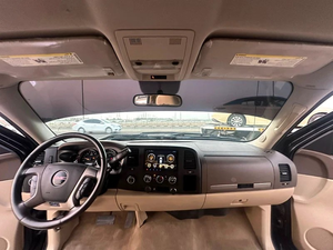 Camioneta Pickup Usada de Cabina Simple y Caja Larga, Lista para Enviar, Potente Motor de Gasolina, Tracción Trasera, Vehículo de Trabajo Resistente, Sin Accidentes, Caja de Cambios Automática - Product Image 2