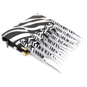 Pince à cils professionnelle Salon Expert, anti-magnétique, bord lisse, antidérapante, en acier inoxydable, pour extensions de cils, élégante et métallique, tendance - Product Image 3