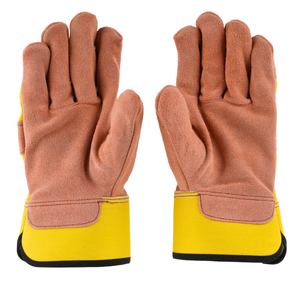 Guantes utilitarios con revestimiento resistente a la intemperie, yemas de los dedos con pantalla táctil y ajuste seguro para exteriores fabricados en Pakistán - Product Image 3