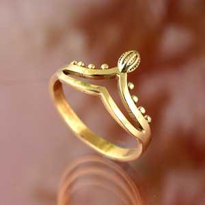 Bague en laiton au design tendance, style bohème, pour femmes, plaquée or 18 carats, motif couronne et chevron, fine, pour la vente en gros/OEM/ODM - Product Image 5