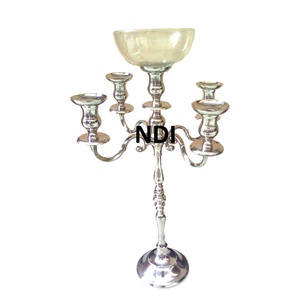 Bougeoir exclusif en métal et verre avec finition personnalisée Bougeoir à 5 bras pour l'utilisation des pièces centrales de vaisselle - Product Image 1