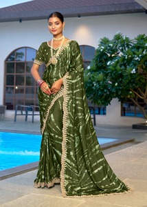 Saree en mousseline de velours de haute qualité avec chemisier brodé pour une mode de mariage élégante et unique au meilleur prix - Product Image 6