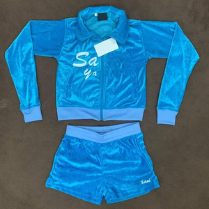 Otoño mujer cómodo personalizar 2 piezas Casual cremallera chaqueta pantalones cortos conjunto terciopelo chándal ropa de mujer - Product Image 1