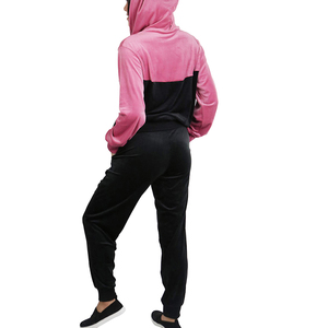 OEM Survêtement en velours pour femmes Ensemble de sweat à capuche épais et respirant pour l'hiver Vêtements de sport tendance Vêtements de sport confortables pour femmes - Product Image 2