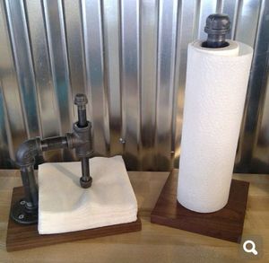 Porte-serviettes en bois de style fontaine, accessoire de table unique pour la maison, les restaurants et les événements - Product Image 2