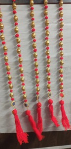 Guirlande de pompons décoratifs colorés, toile de fond de scène suspendue, plafond, maison, Haldi Mehendi, décor Mandap, décor à la maison - Product Image 4