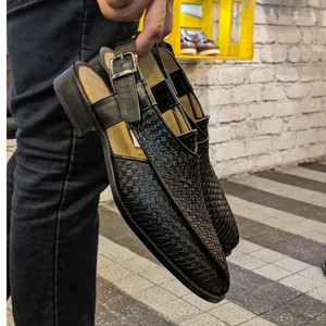 Nouvelles sandales Peshawari en cuir pour hommes, fabriquées au Pakistan, fournisseur direct d'usine, sandales en gros à prix réduit et MOQ faible - Product Image 1