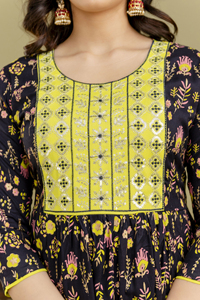 Premium Quality Short Gown With Sequence Embroidery Work on Neck Cotton Fabric Handloom Indian Manufacturer - Product Image 6