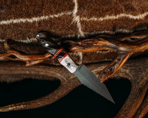 Couteau de camping Lame enduite de poudre noire faite à la main avec manche en bois Couteau de chasse Cadeau pour votre père et votre mère. - Product Image 5